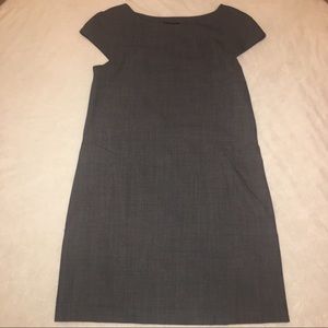 SOLD😀Theory Cap Sleeve  Shift Dress Sz 6